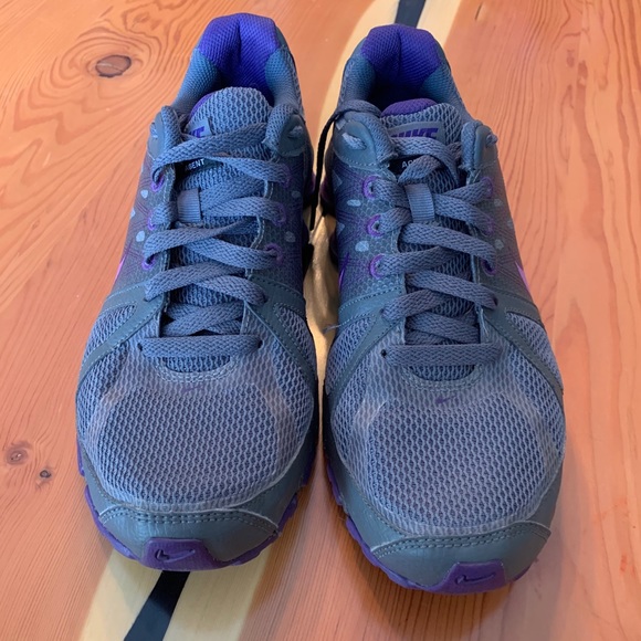 Nike shocks sneakers - Picture 3 of 3